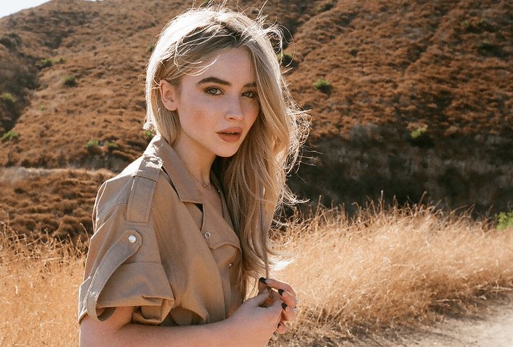 #SabrinaCarpenter #SuccessStory #Resilience #OvercomingChallenges #GirlMeetsWorld #Inspiration